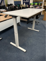 Steelcase Migration Electric Height Adjustable Desks - Grade A