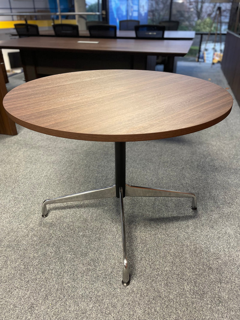 1M Parnell Round Meeting Table