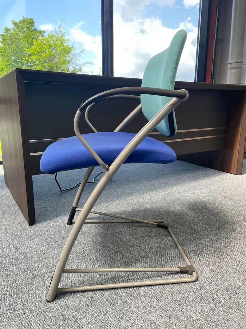 Grade A - Steelcase Strafor Office Meeting Chair