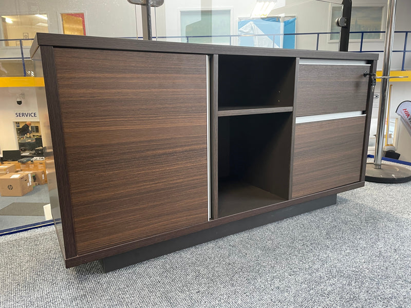 1.8m Executive Parnell Desk With Side Unit